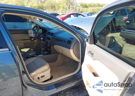 2012 Ford Fusion Sel z USA, uszkodzony, nr VIN 3FAHP0JAXCR319227